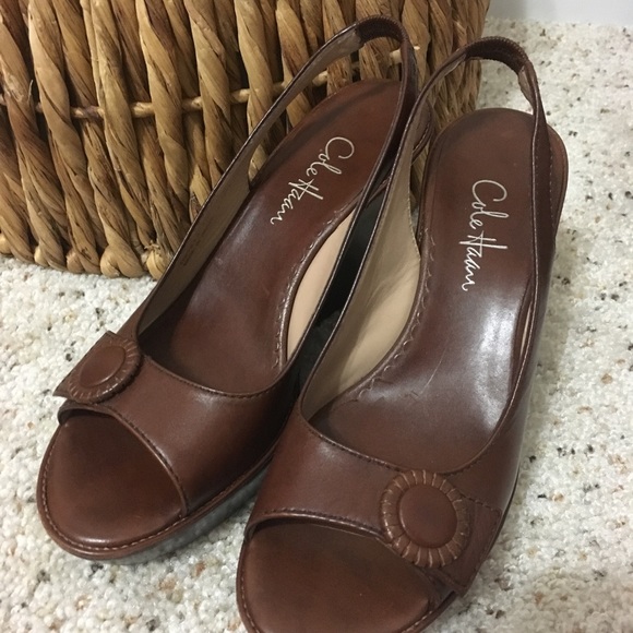 Cole Haan Brown sling-back wedges! 💥 - Picture 7 of 7